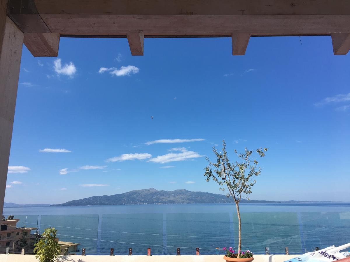 Apartments Wonderful Bay Sarandë Exteriör bild