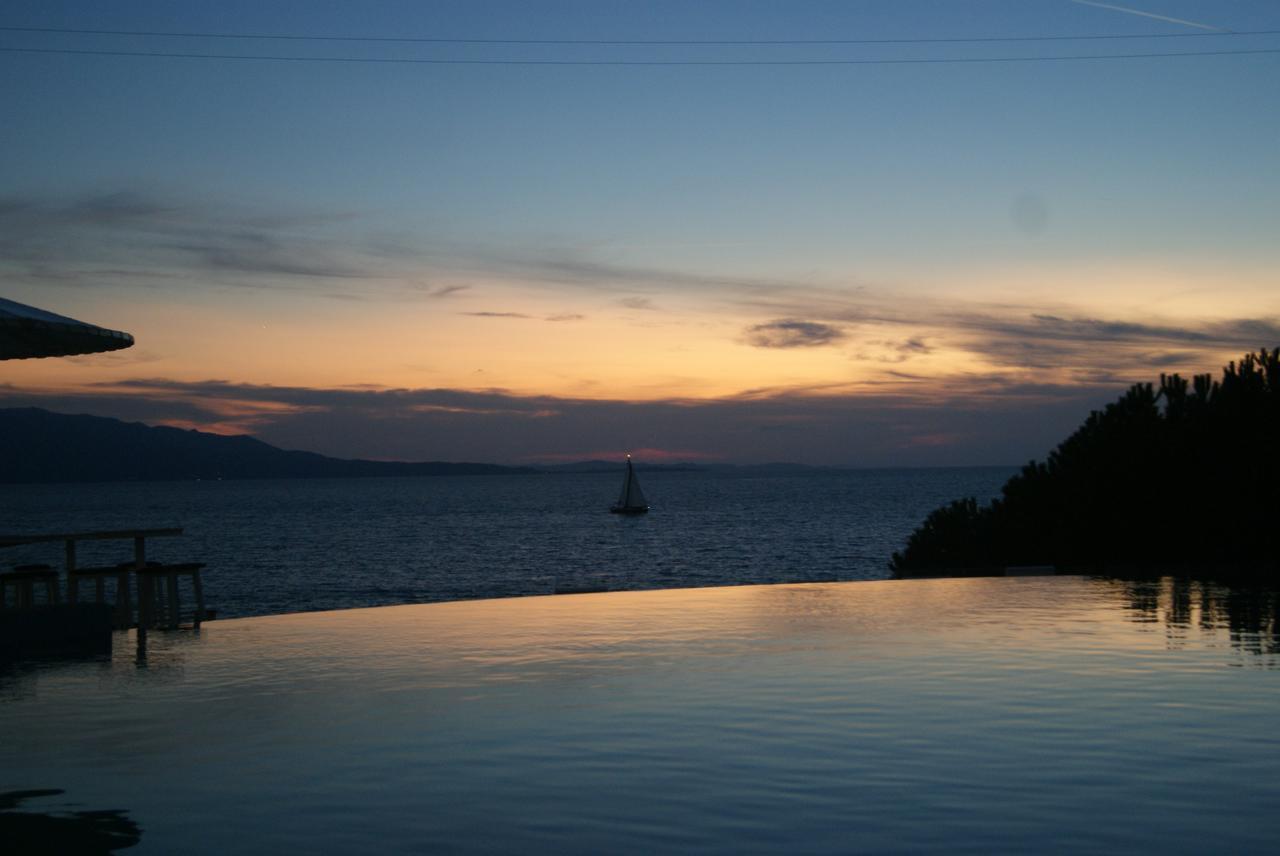 Apartments Wonderful Bay Sarandë Exteriör bild